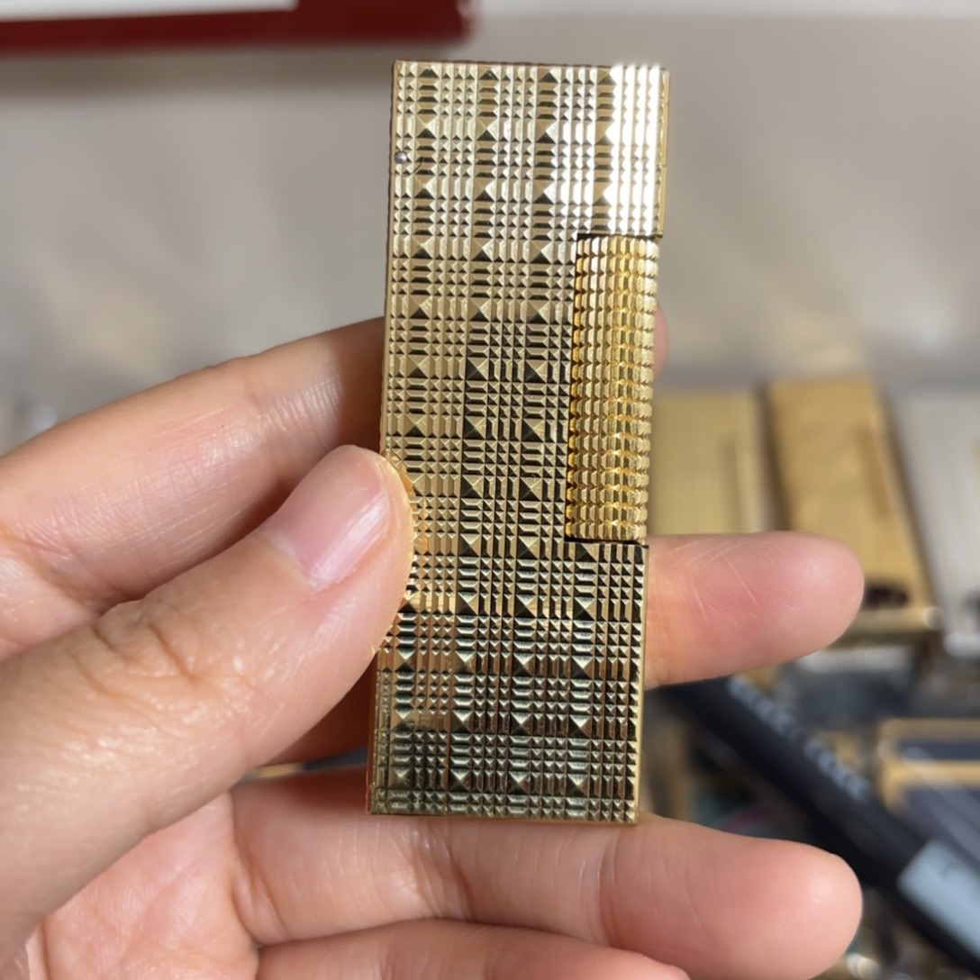 都登卡中古打火机