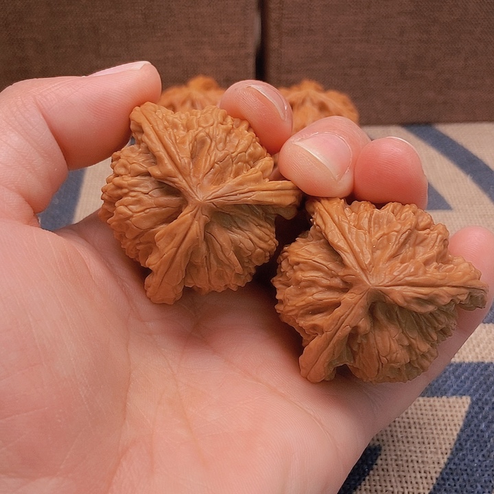 吊坠文玩核桃放*三棱