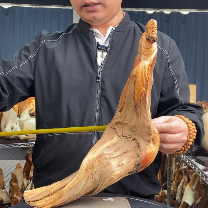 柏木（崖柏）随型摆件