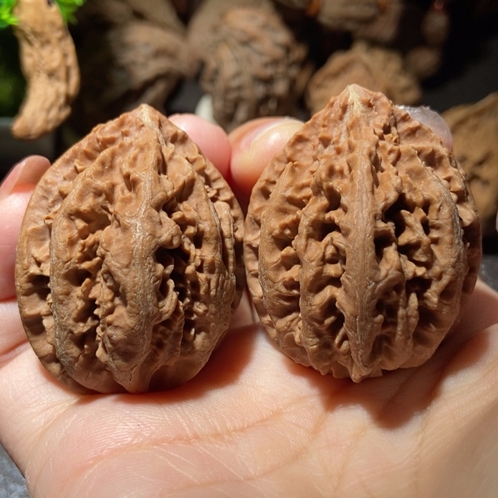 把件文玩核桃东北楸子小雪20