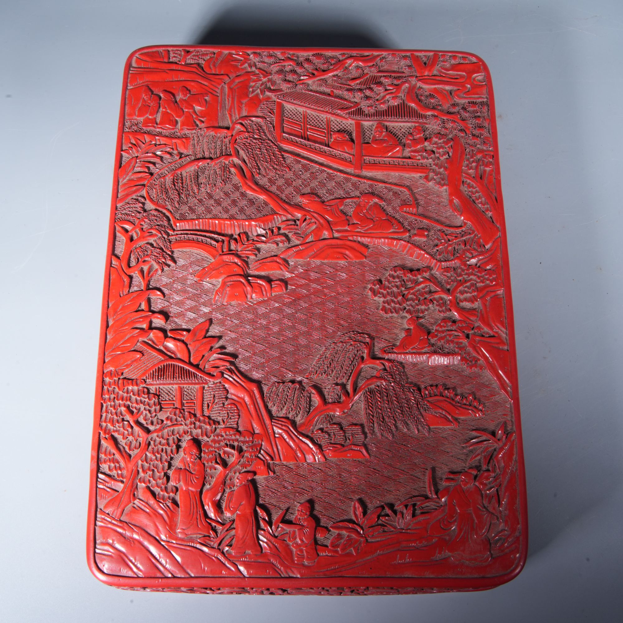 Lot25 清代 木胎大漆山水人物摆件