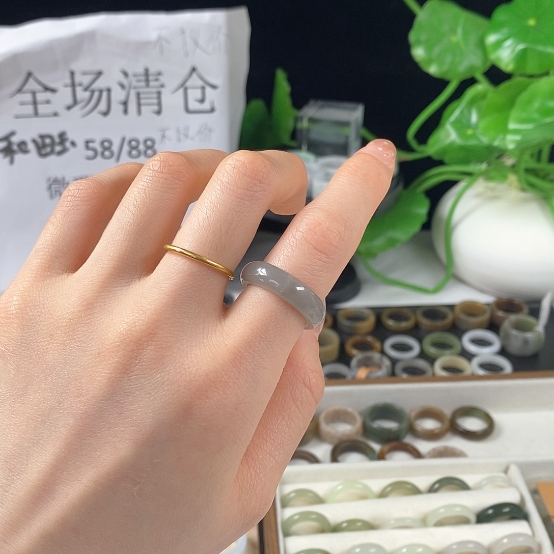 和田玉戒指未镶嵌z100烟灰轮胎17.2不退换