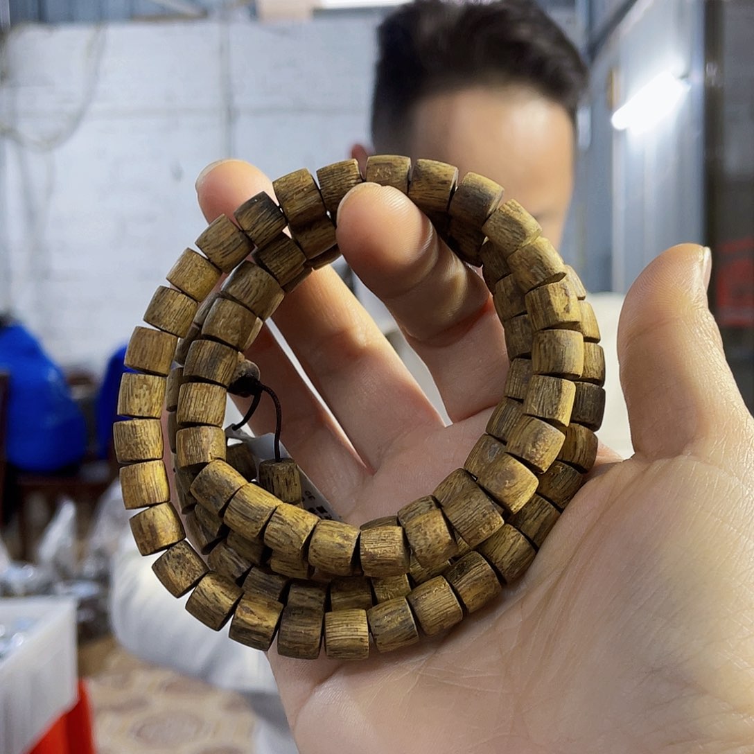 沉香手串棋楠乌的桶珠长串0.8/30克多样性发一