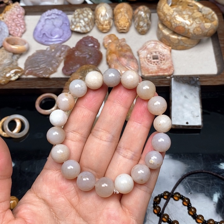 硅化珊瑚（珊瑚玉）手镯未镶嵌