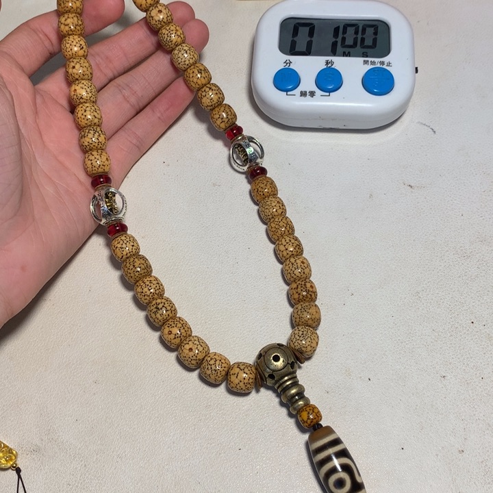 泥塑M***.2222222222222