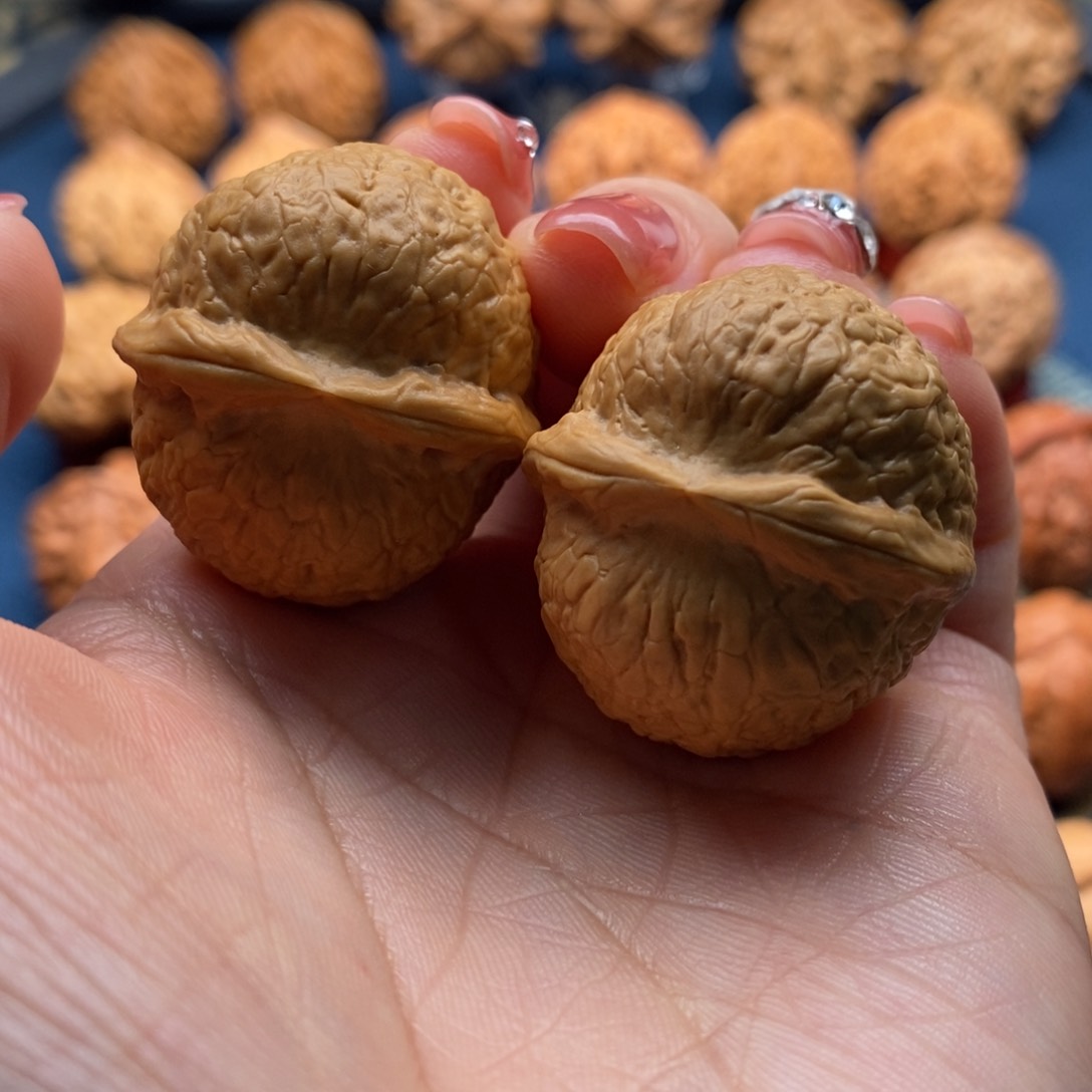 文玩核桃把件精品小手捻