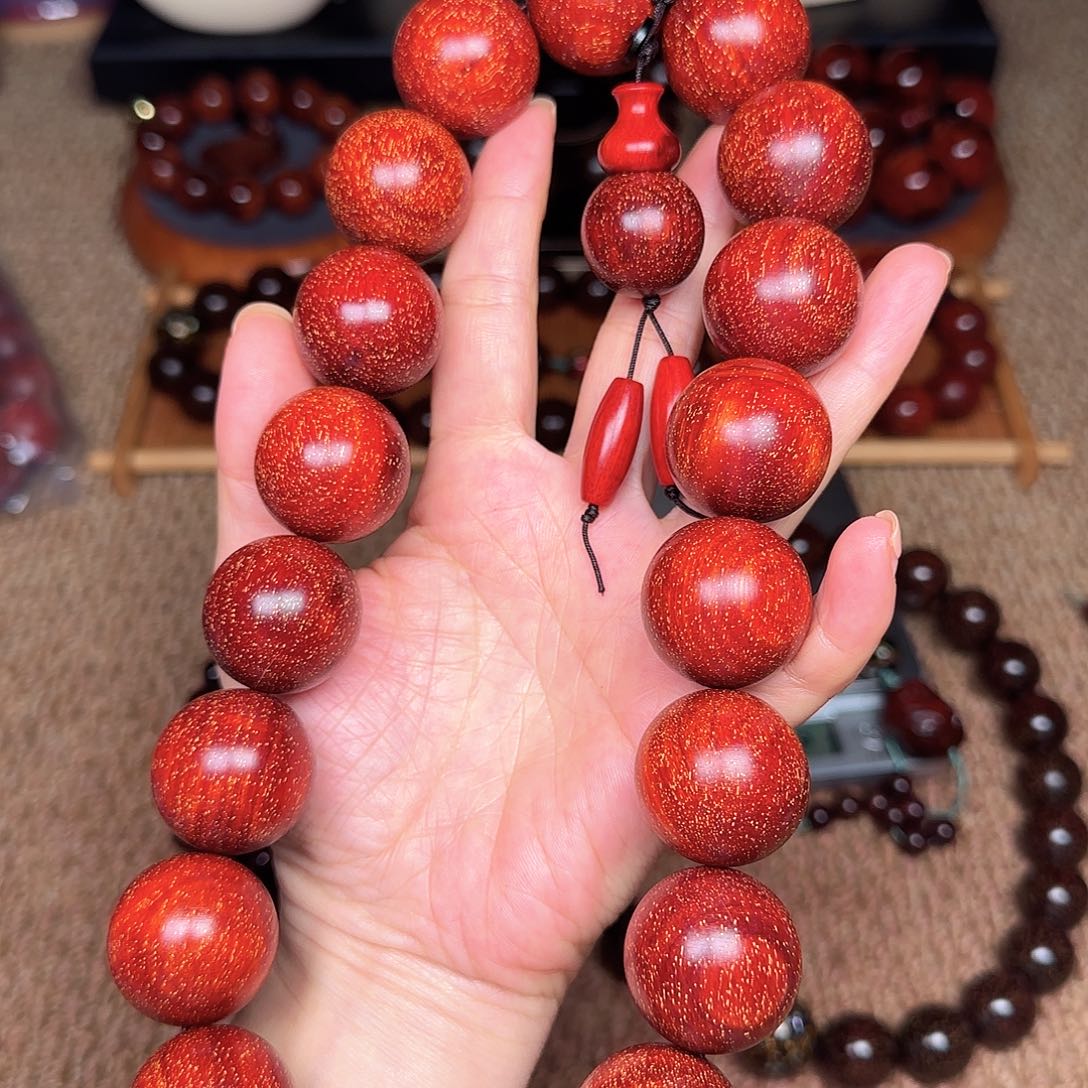 中***局檀香紫檀（小叶紫檀）2.5手持红