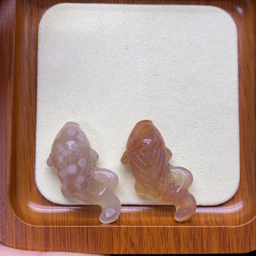 鸢***花玛瑙/玉髓未镶嵌吊坠(不含链)