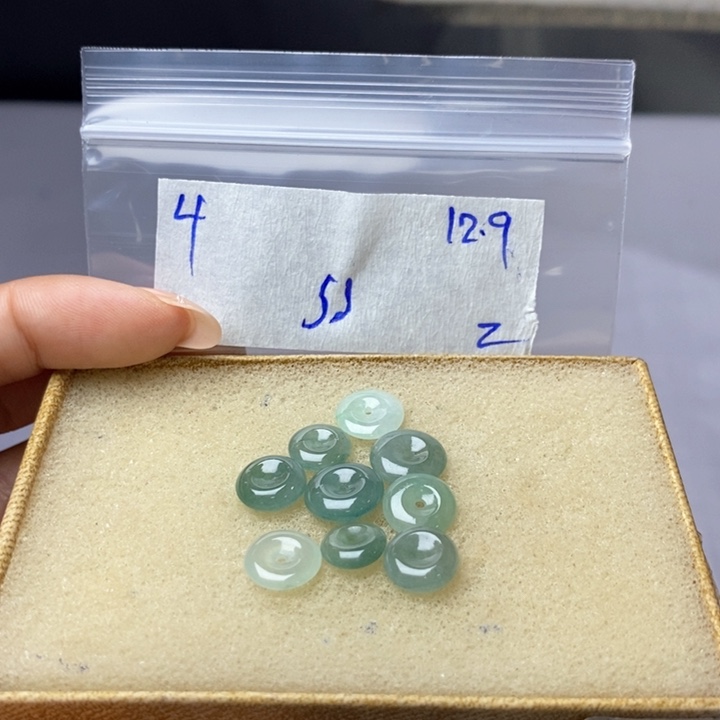 定制翡翠未镶嵌不退