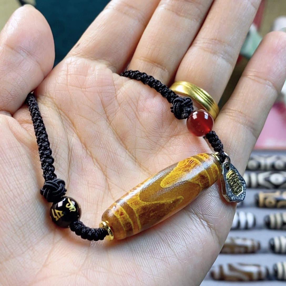 未镶嵌颈饰玛瑙/玉髓