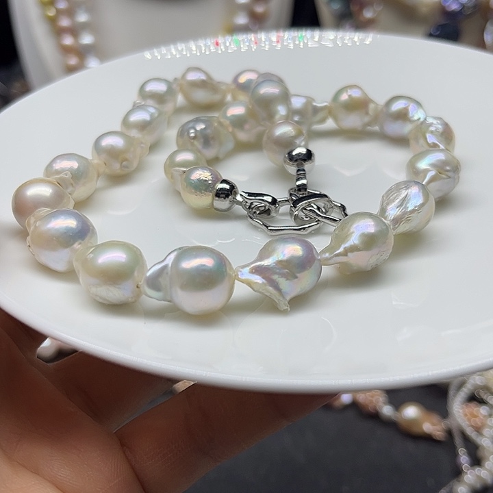 颈饰淡水珍珠未镶嵌