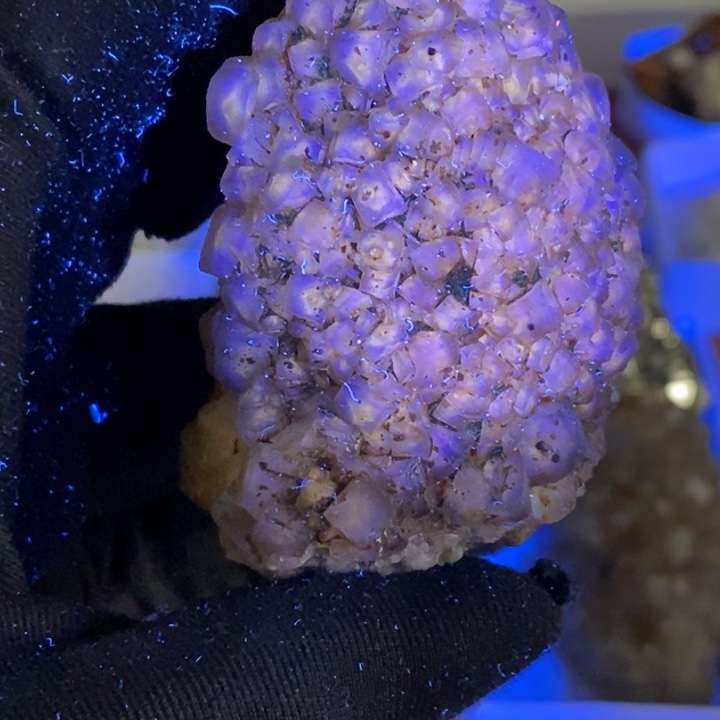 谦***子石材内蒙油胆蜡烛黄蜡烛