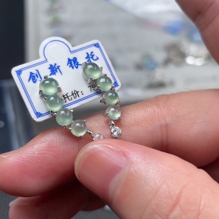 翡翠未镶嵌戒指缅甸天然翡翠