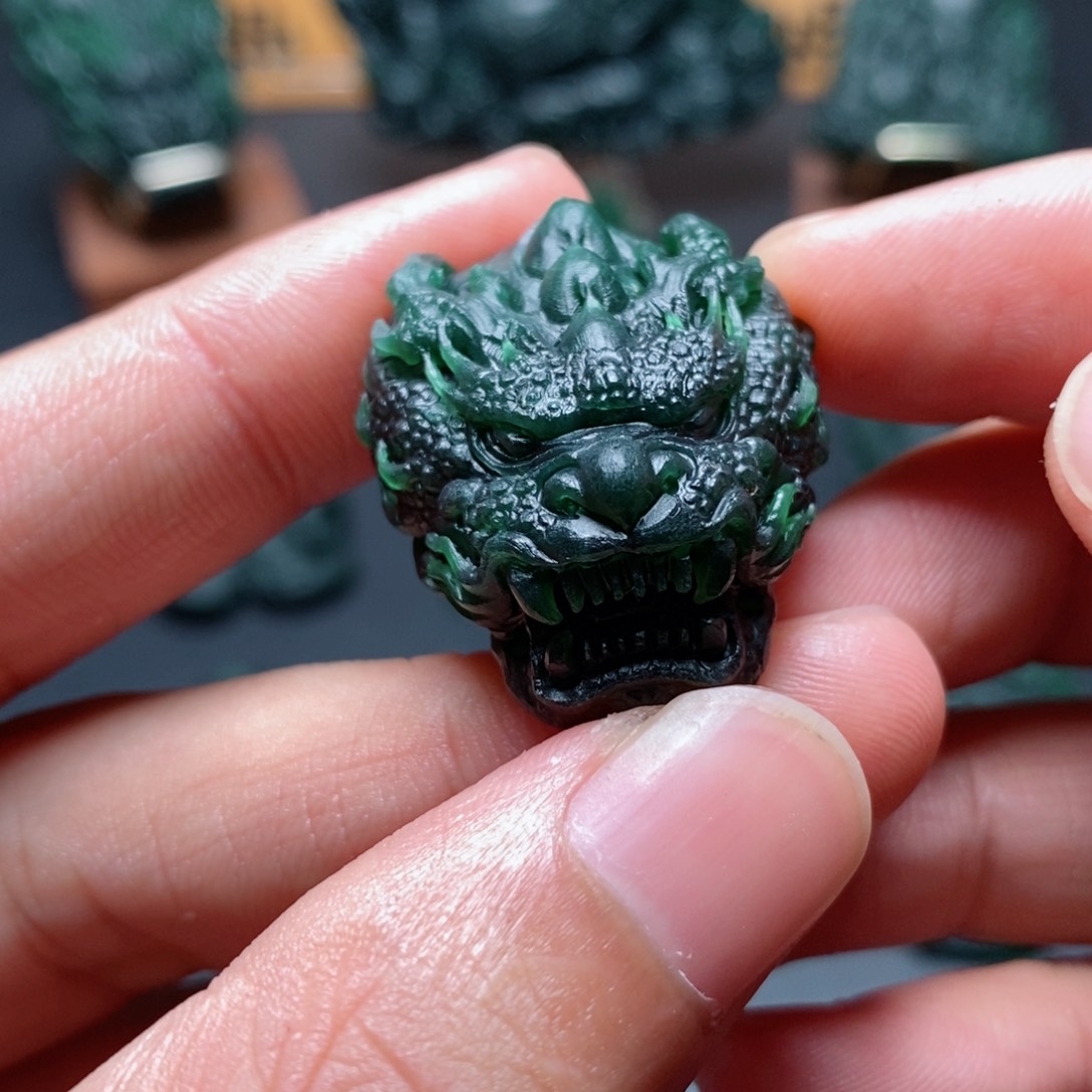 定制翡翠未镶嵌天然A货翡翠S