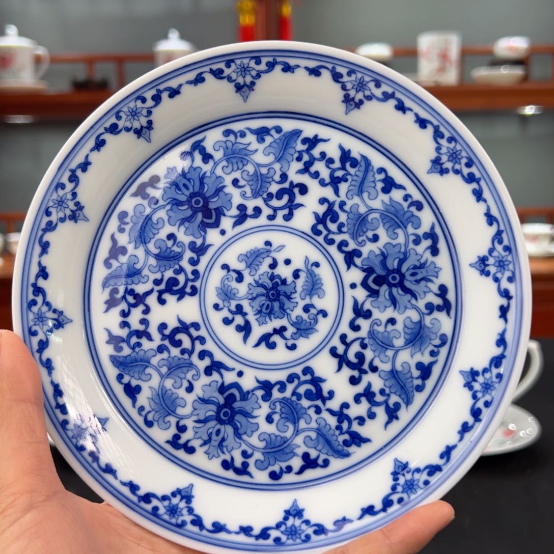 柴窑青花缠枝莲壶承