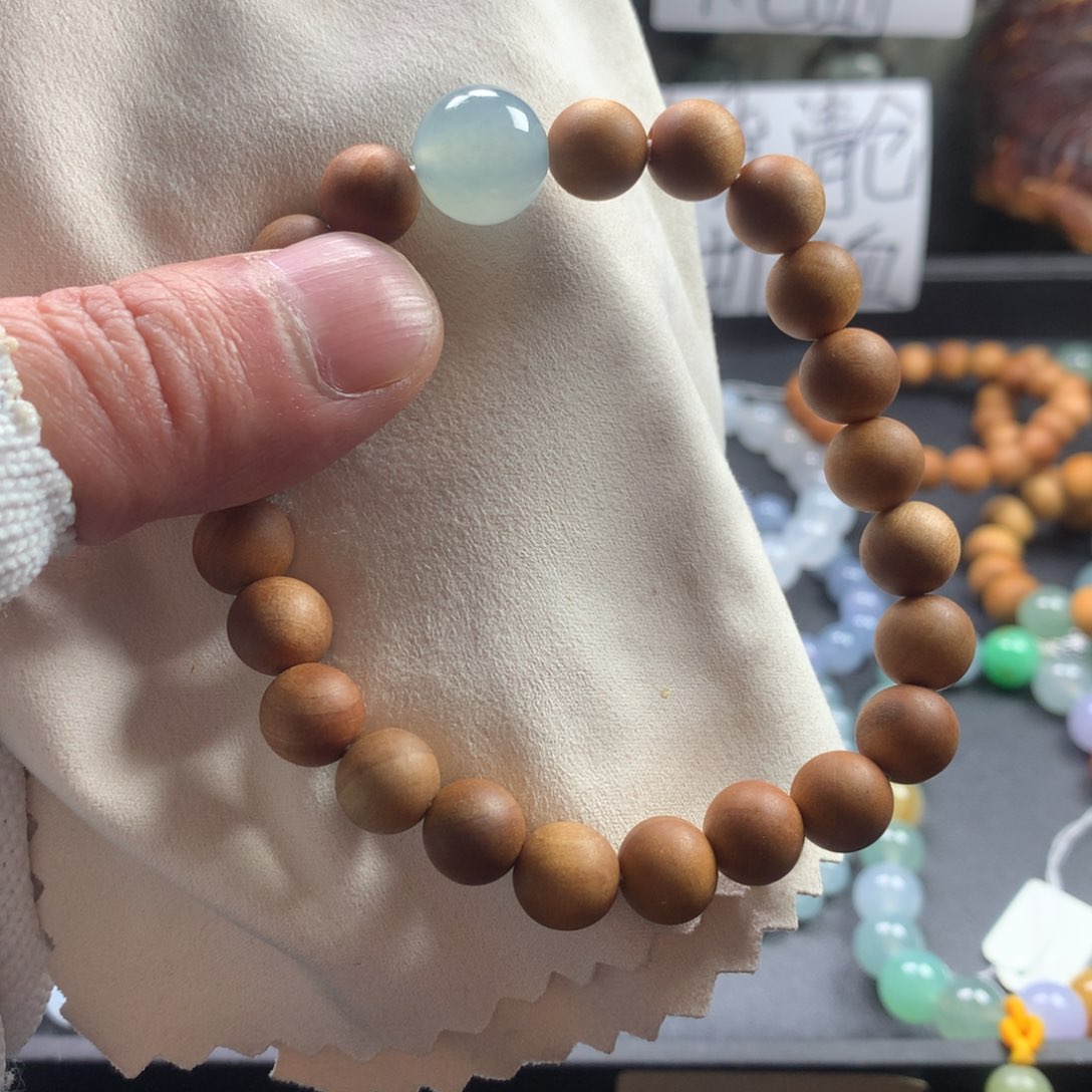 定制翡翠未镶嵌卡13.4