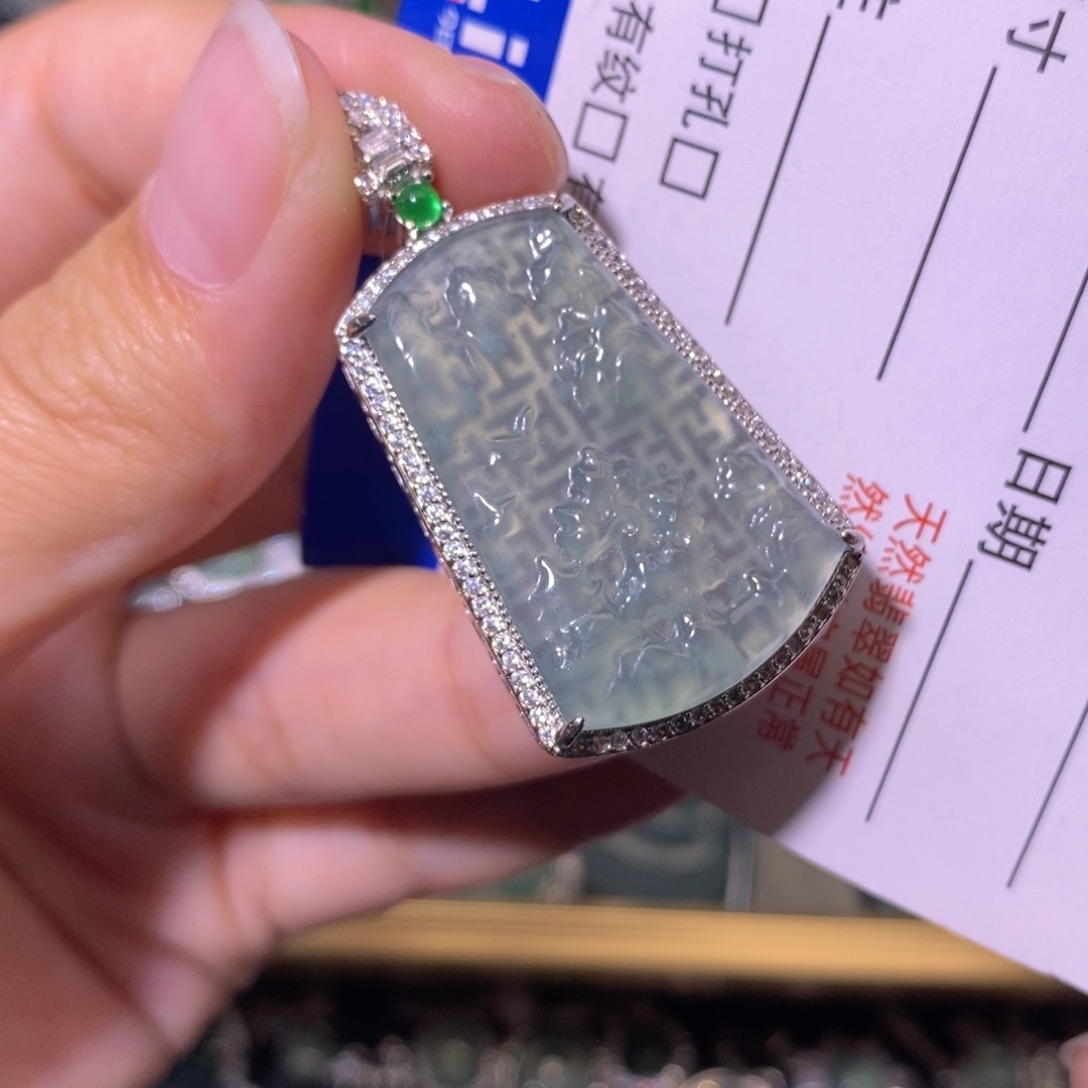 翡翠未镶嵌颈饰天然