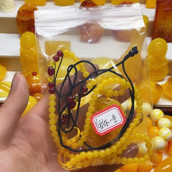 爱****世好运连连吊坠 抖音严选好物商品