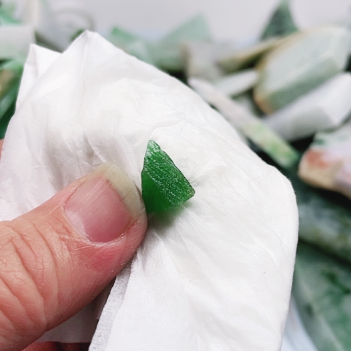 【闪购商品】翡翠颈饰未镶嵌A货