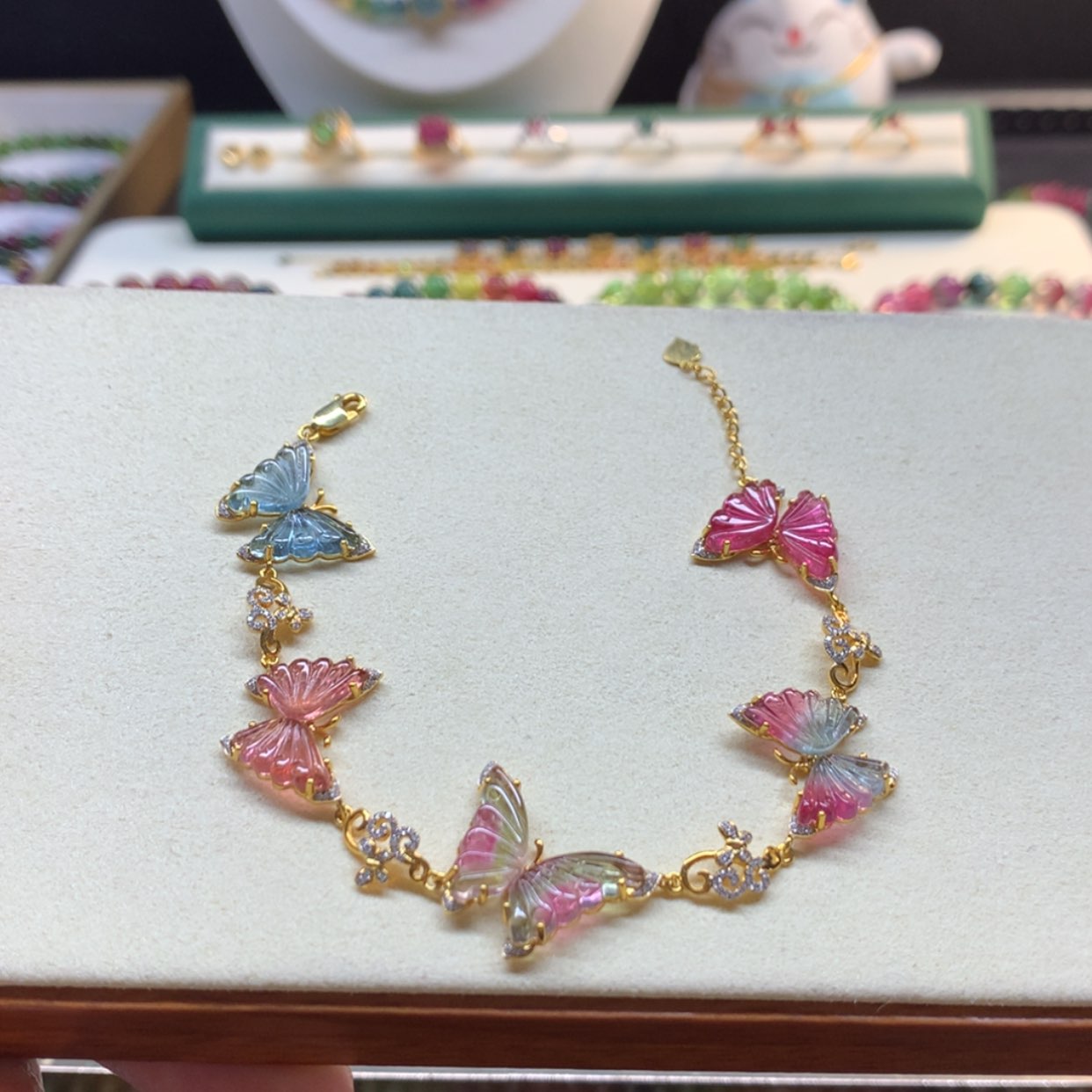【闪购商品】碧玺手链18K金镶嵌蝴蝶手链