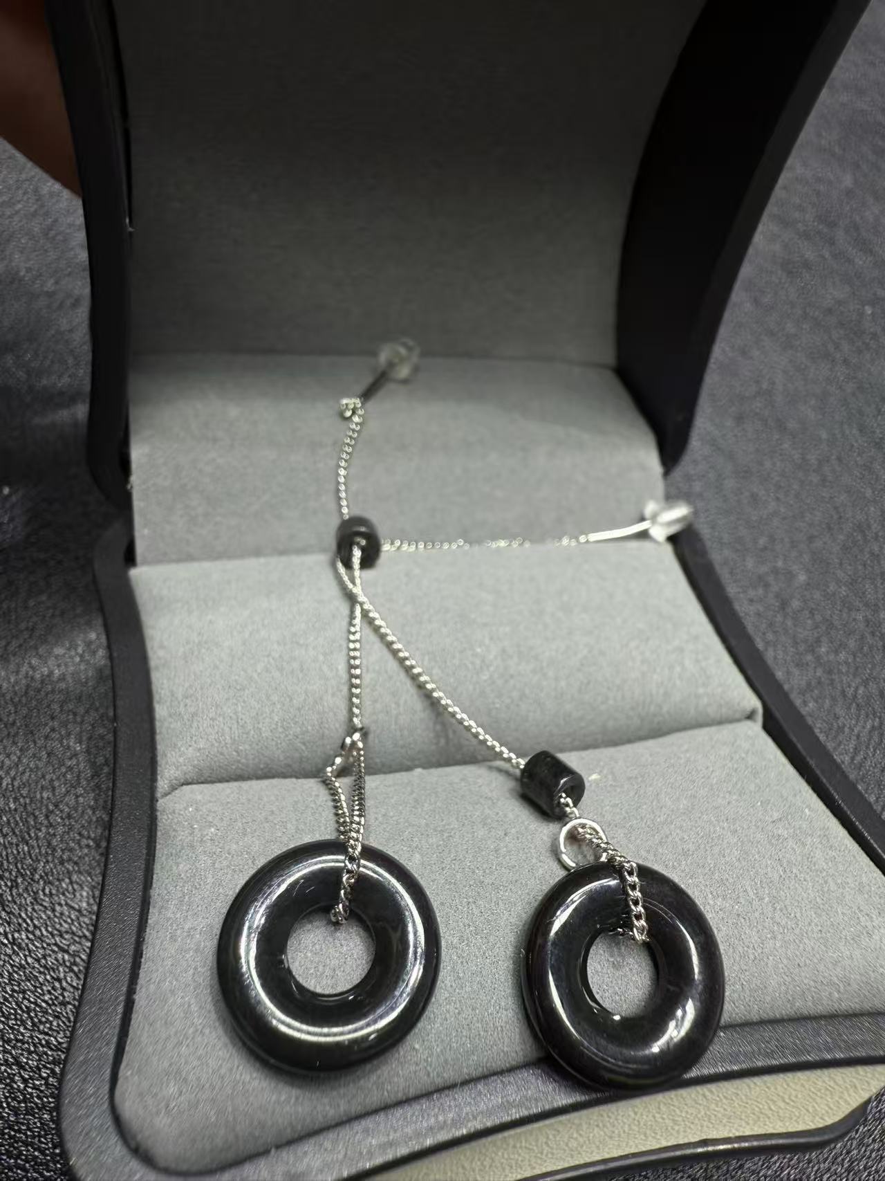 天然深渊黑翠翡翠甜甜圈耳饰网红设计款银镶嵌（多样性发其一对）