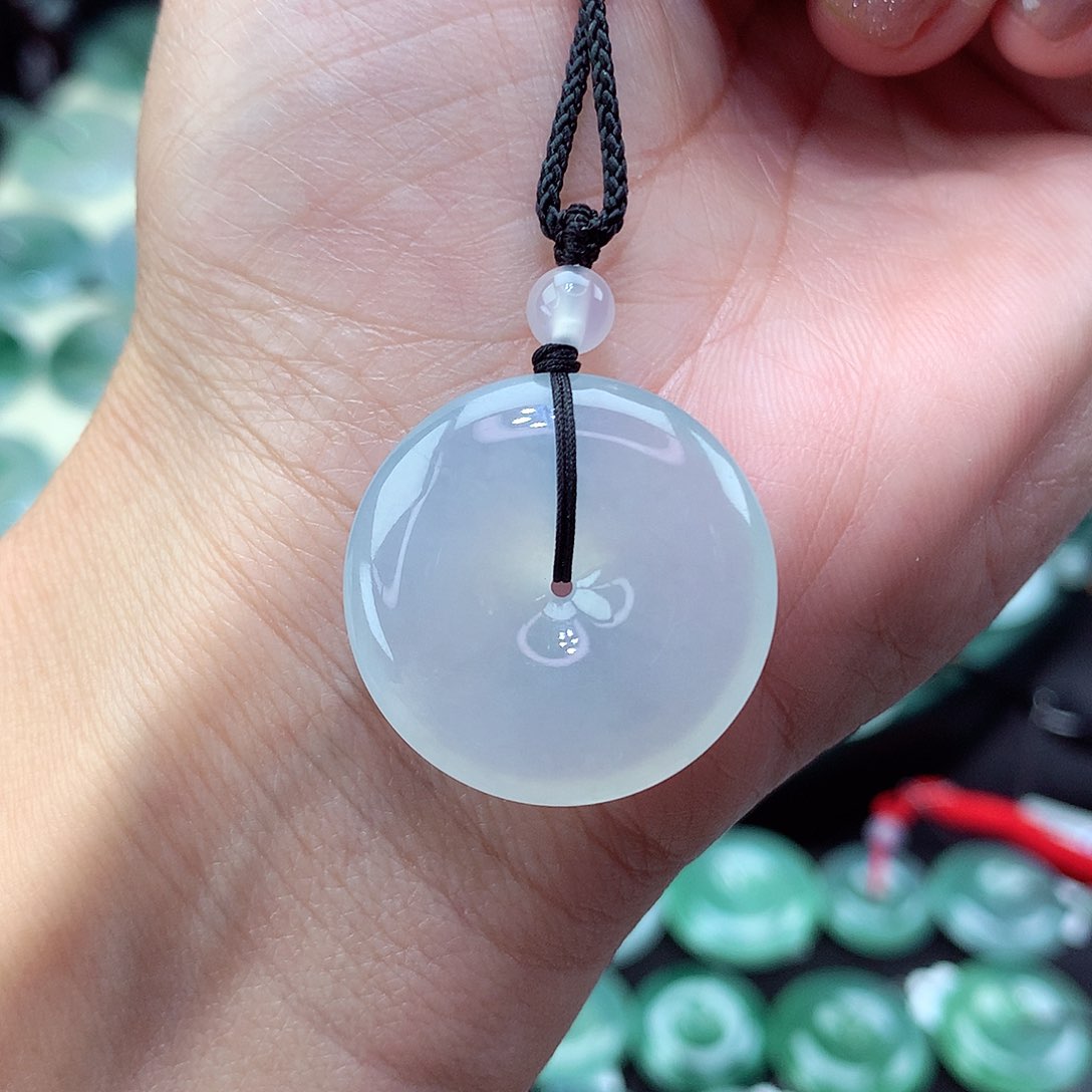 翡翠颈饰未镶嵌尺寸24.8/5.4