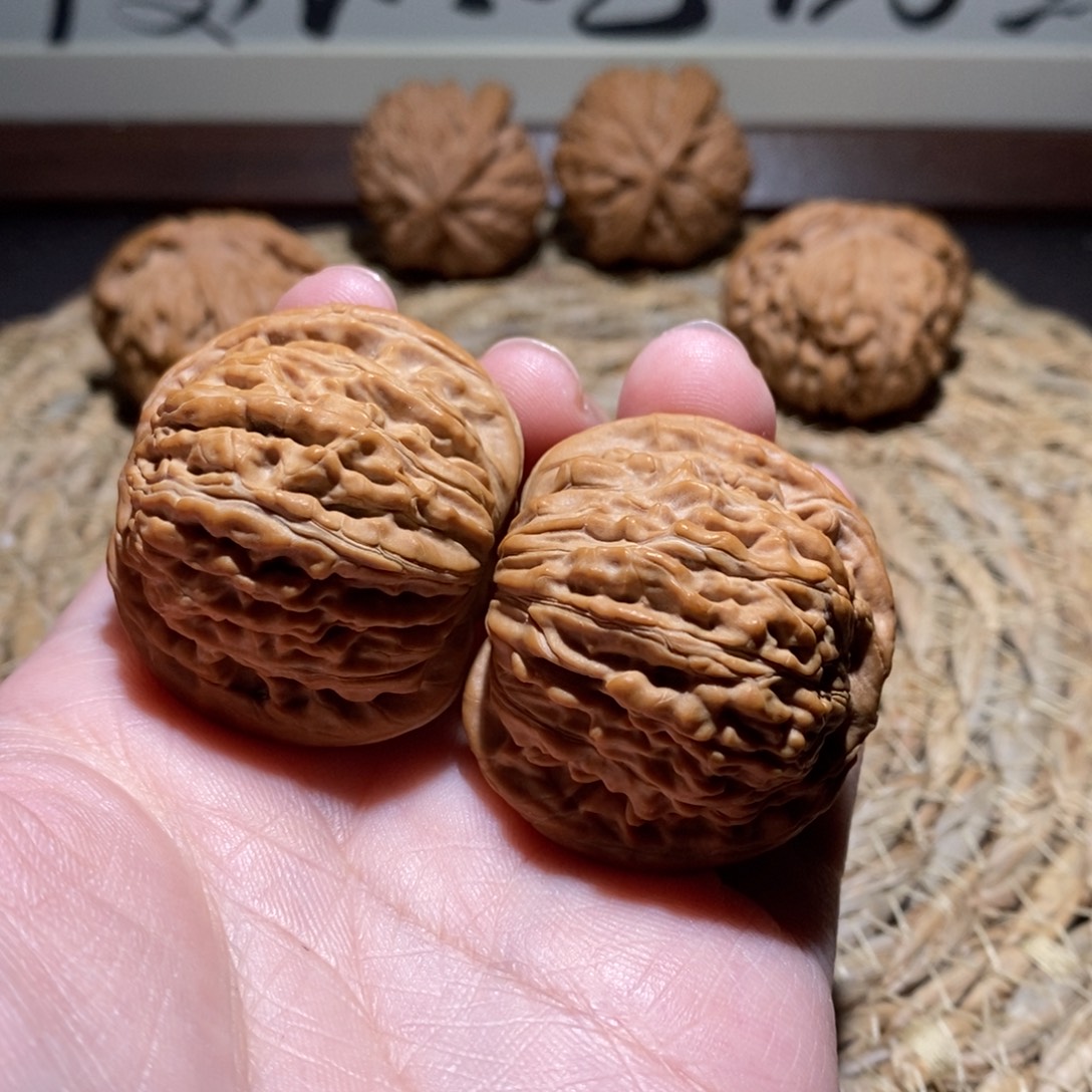 登***高桃核吊坠40汉高楼