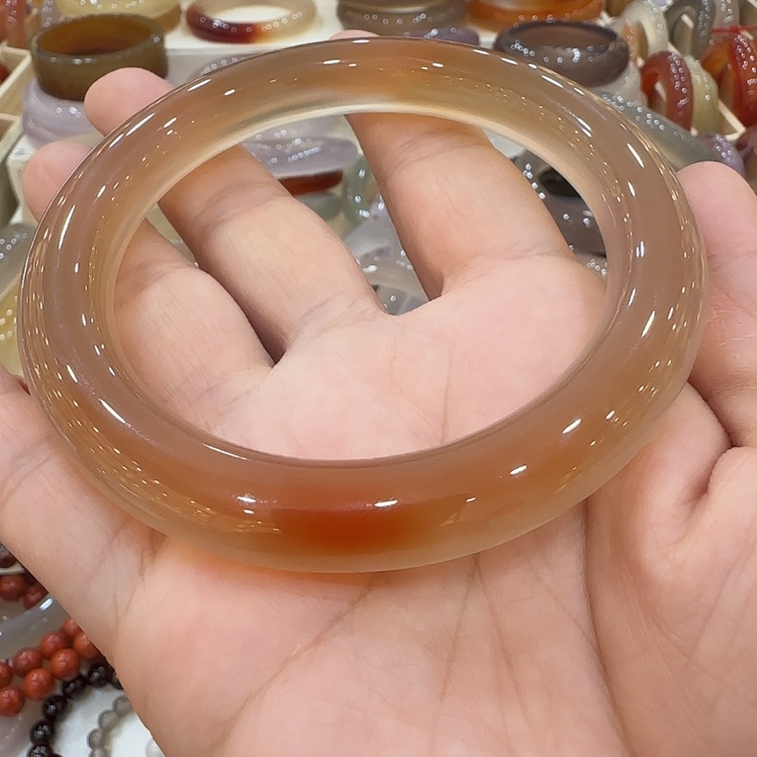 W****玛瑙/玉髓未镶嵌手镯