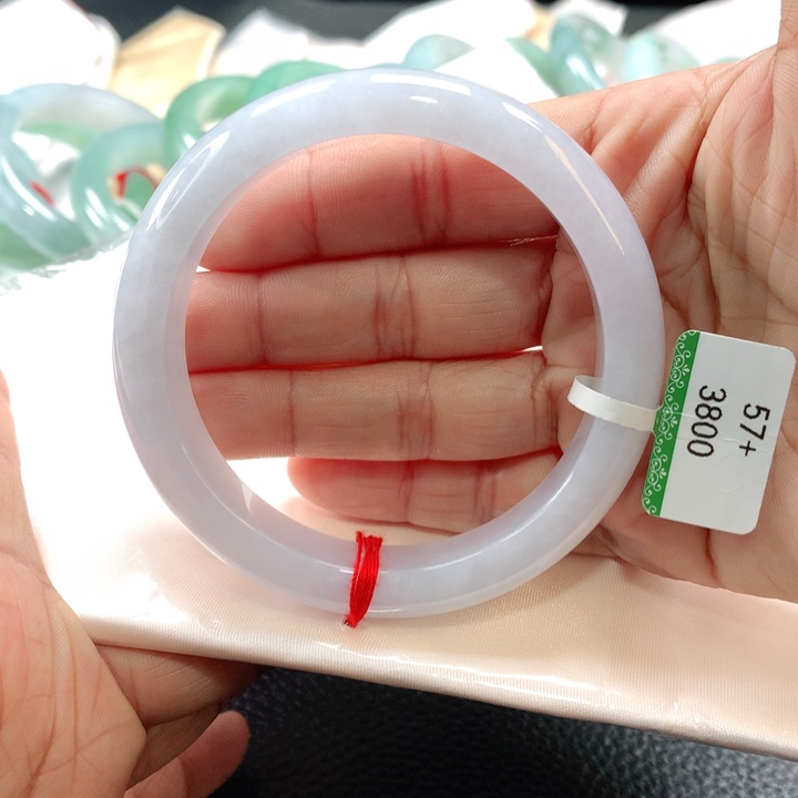 翡翠手镯未镶嵌57585758