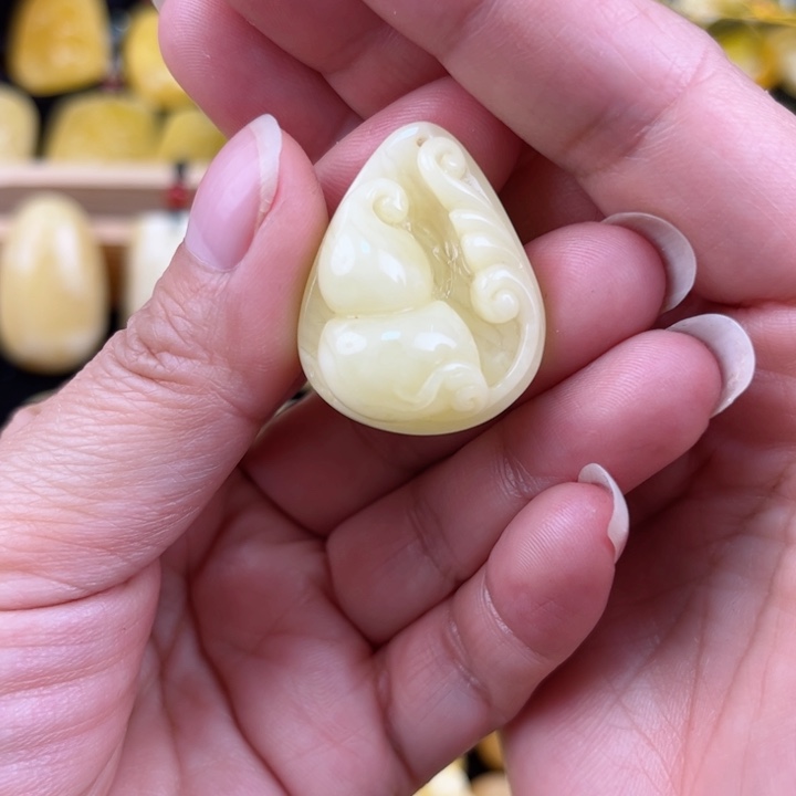 琥珀珠宝奇石未镶嵌琥珀，