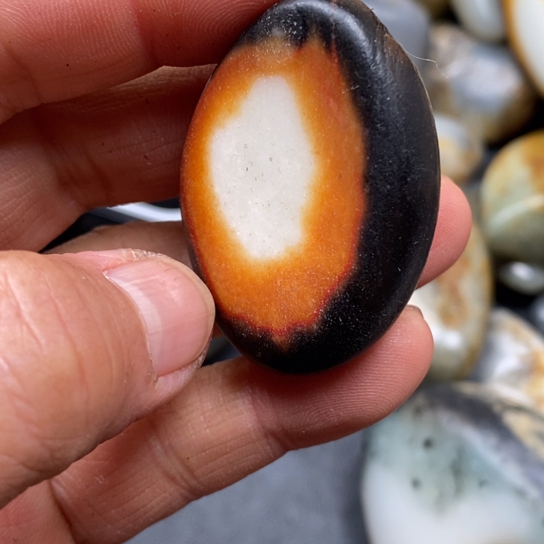 和田玉（糖玉）挂件未镶嵌