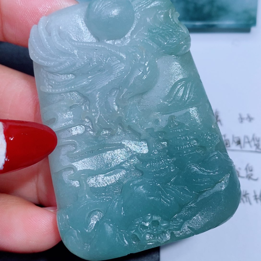 定制翡翠吊坠未镶嵌