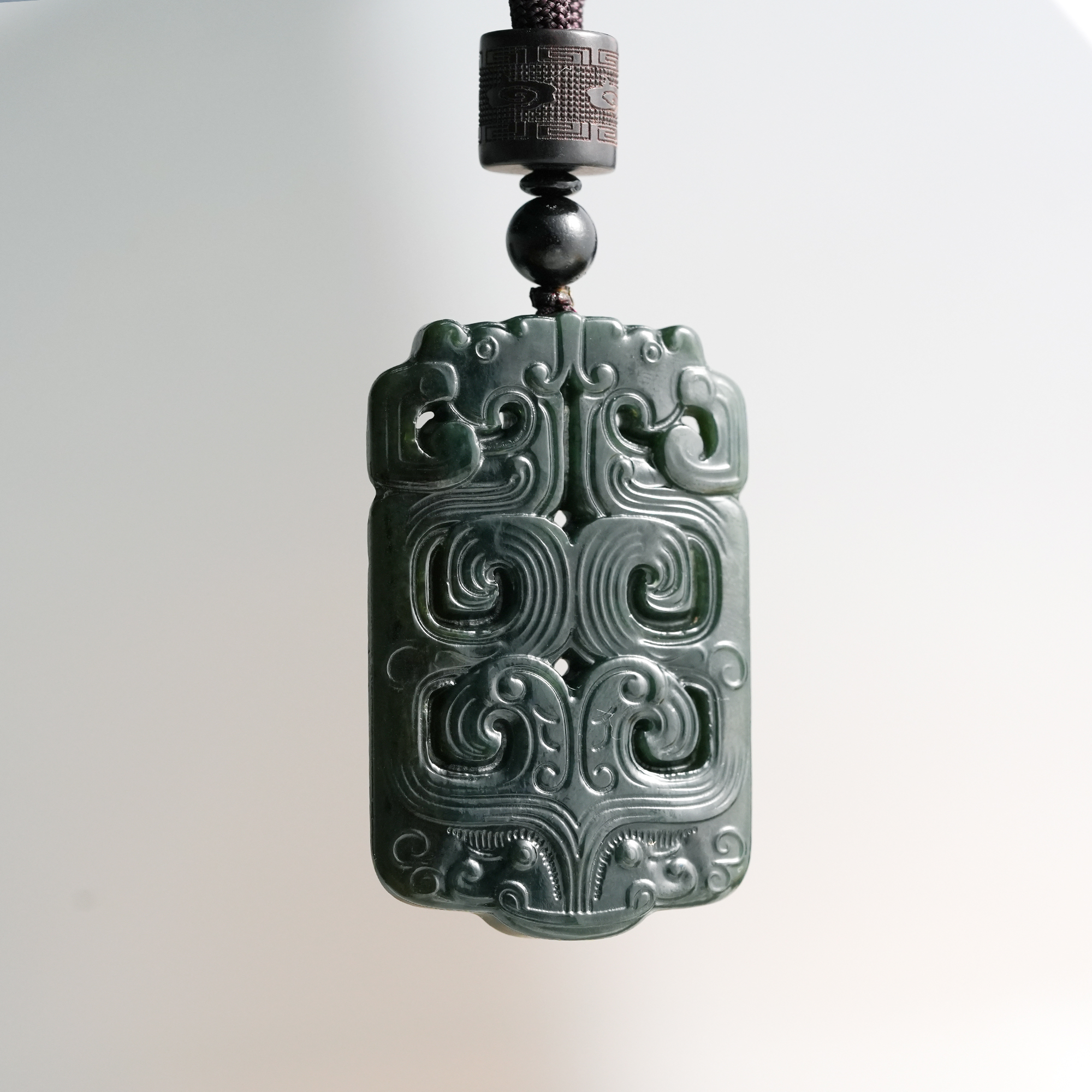 天然新疆和田玉复古牌无事牌吊坠挂件 多样性发其一