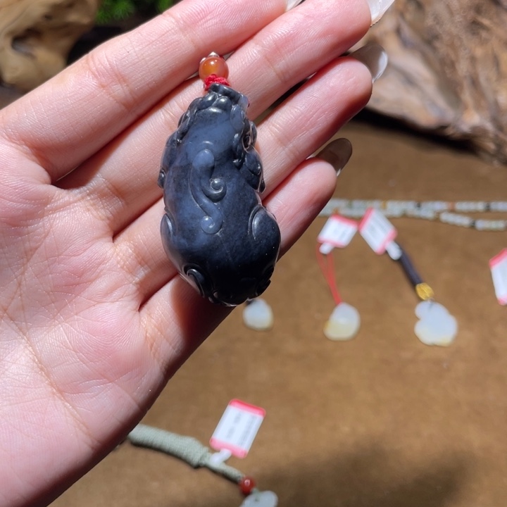 语***、和田玉（子料）未镶嵌挂件