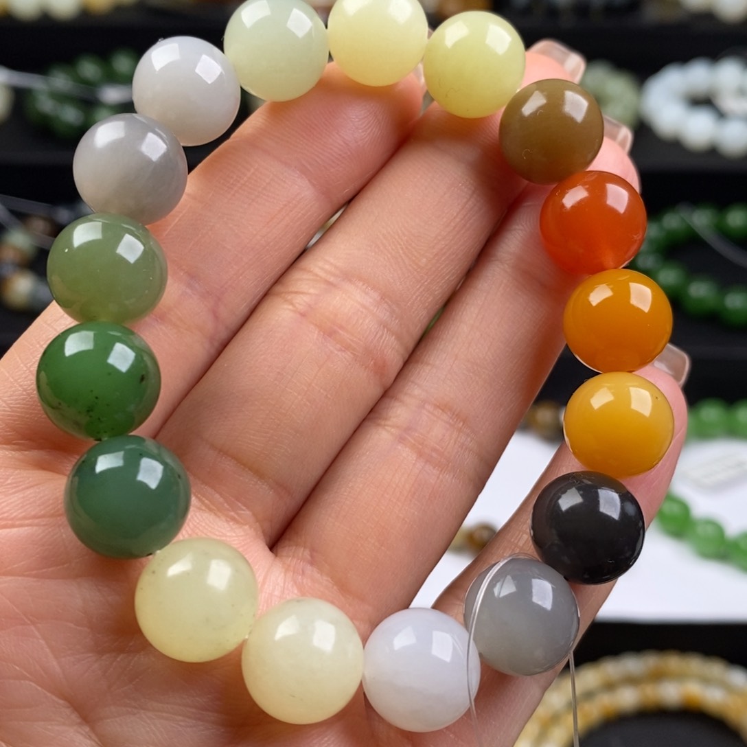 和田玉手串未镶嵌