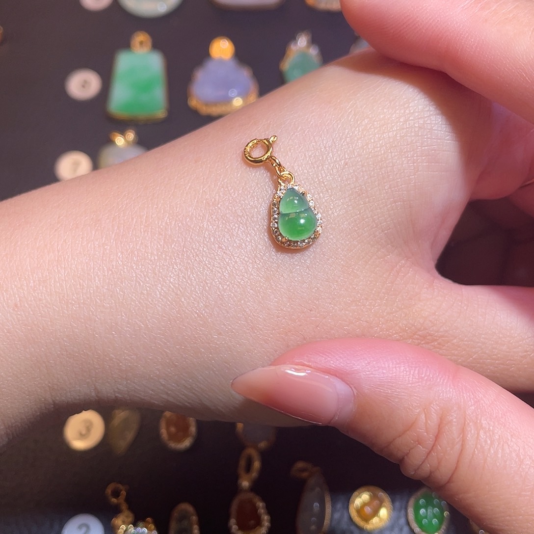 翡翠银S925镶嵌颈饰