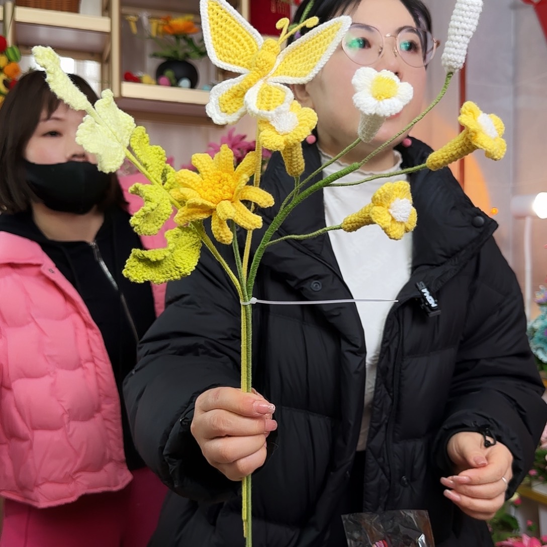 手工钩织设计花束