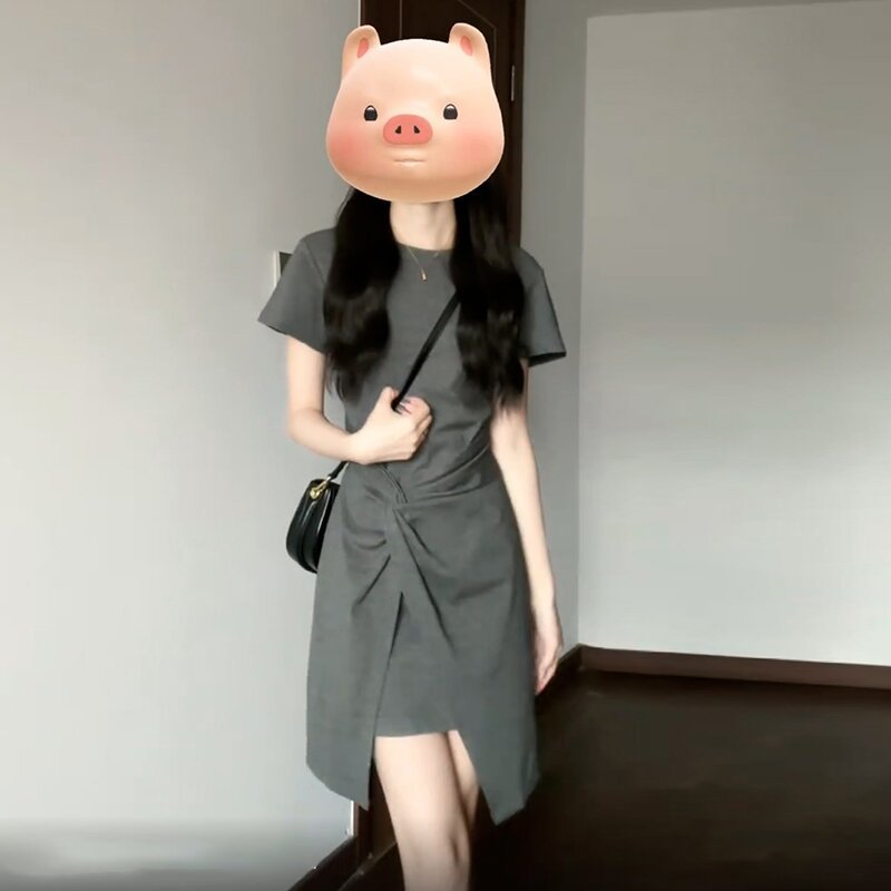 夏季小个子灰色a字连衣裙子女装2025新款今年流行短裙显身材性感