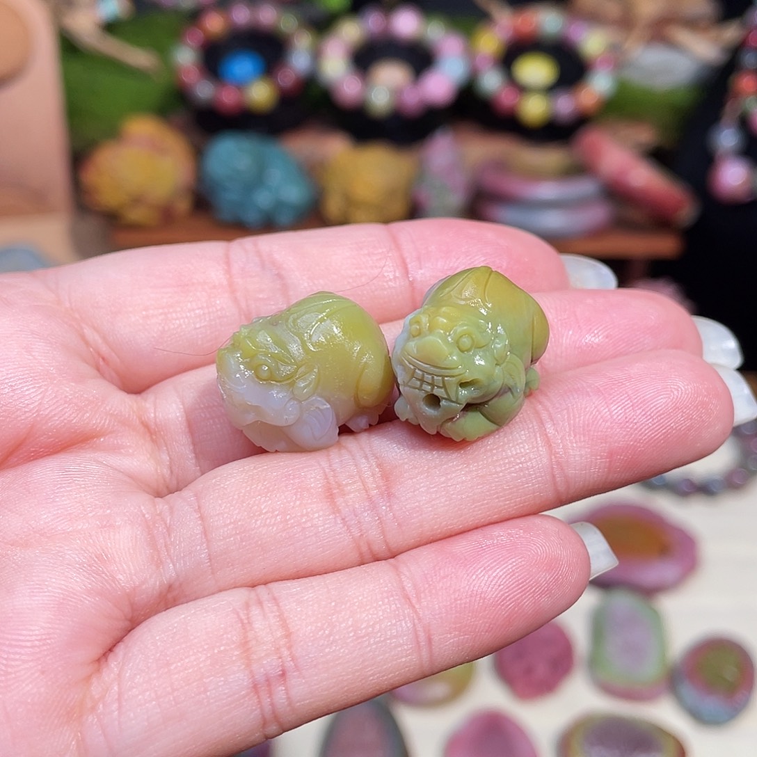 玛瑙/玉髓未镶嵌手串盐源玛瑙亮色老矿貔貅