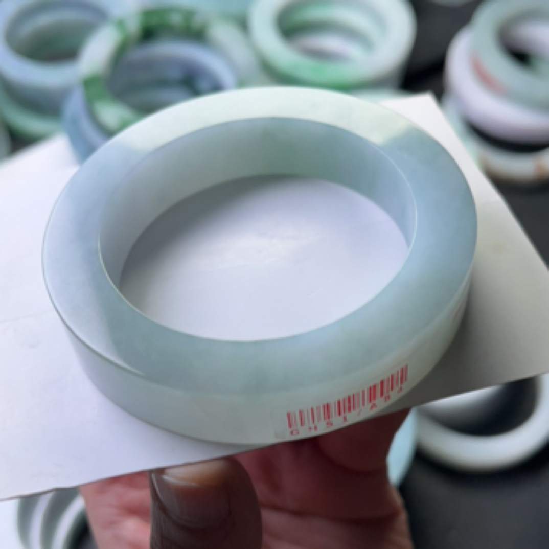 缅甸天然A货手镯定制