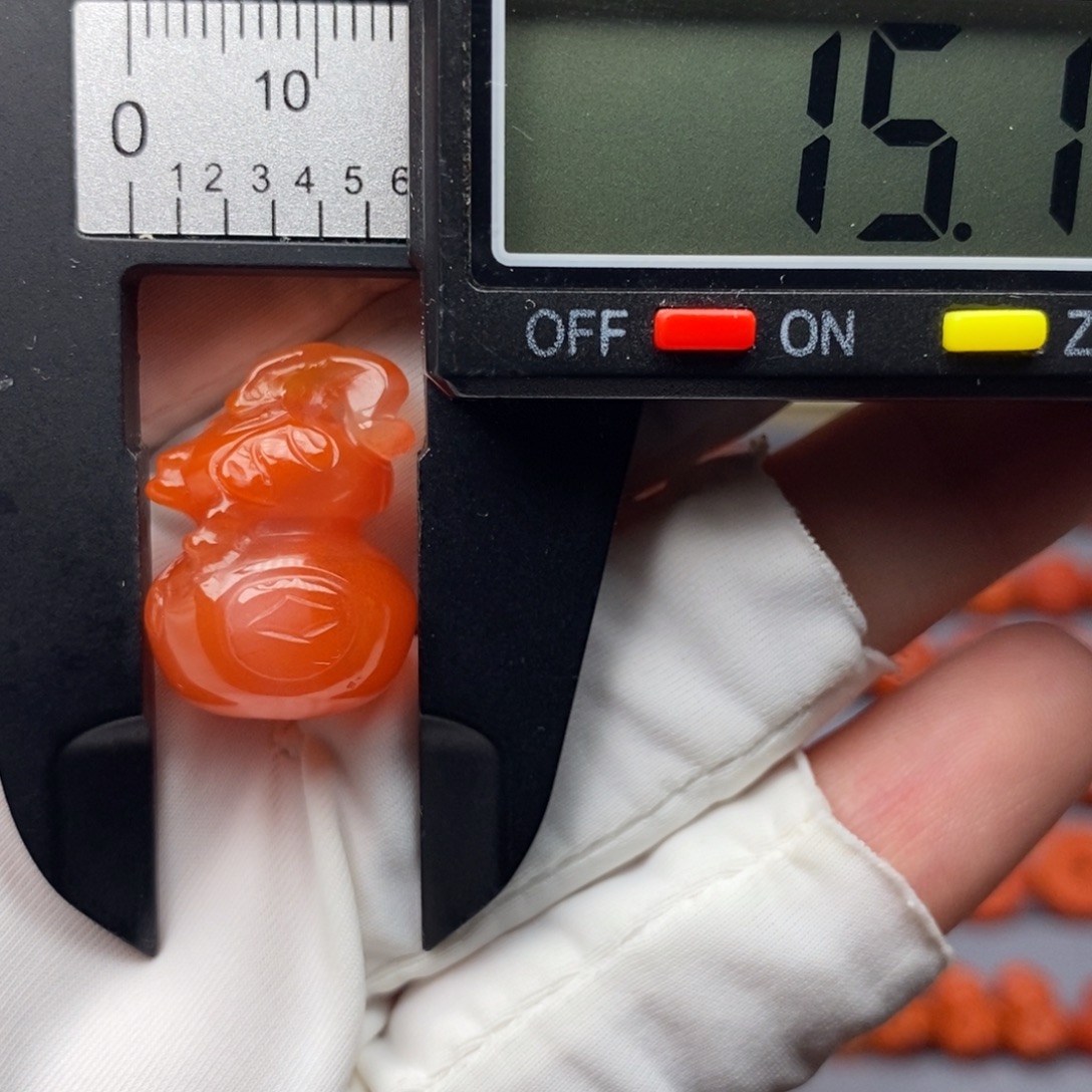 未镶嵌配饰南红玛瑙葫芦