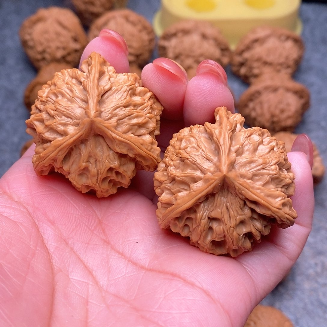 文玩核桃把件精品天花板盘山三棱42全品