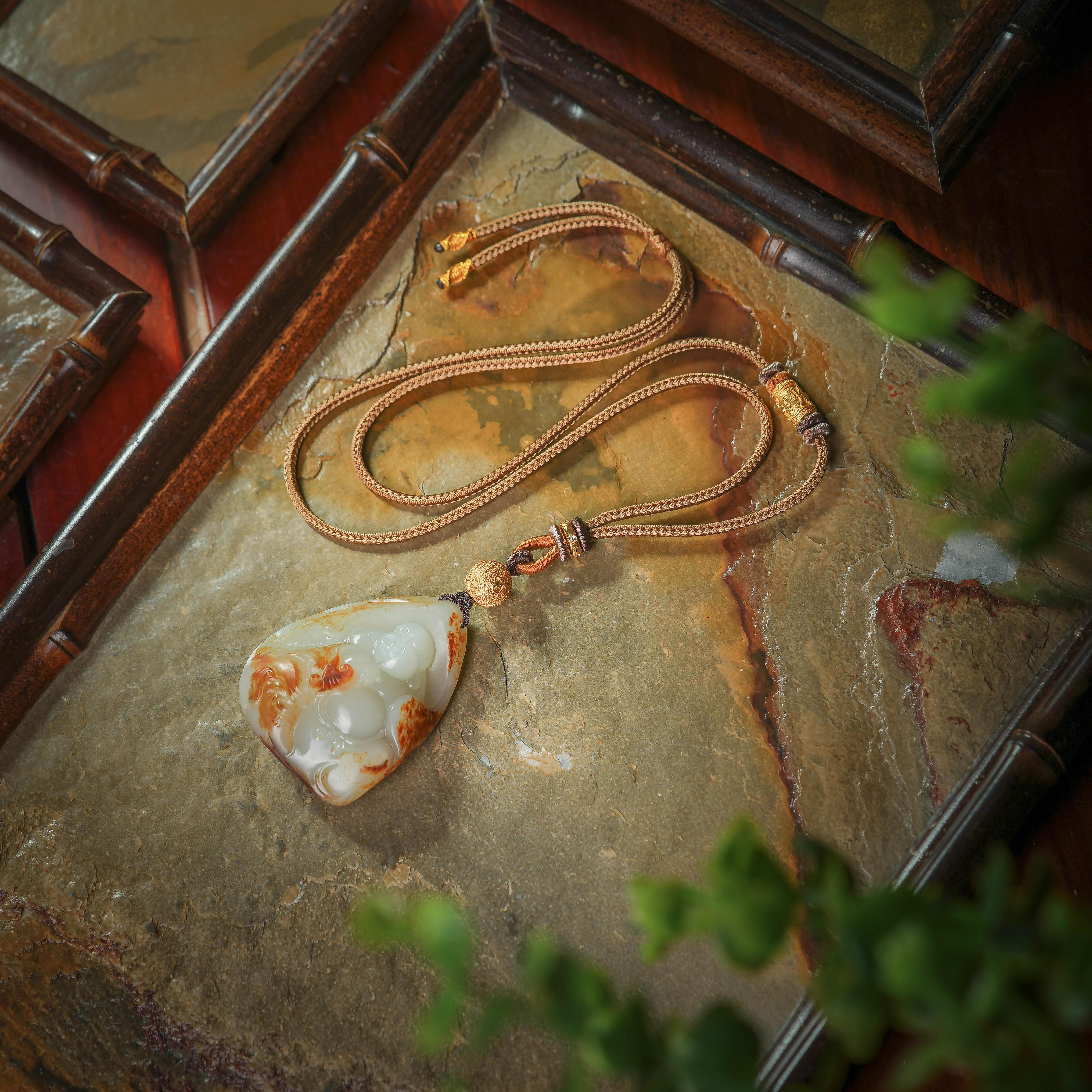 云明·传世级和田玉独籽老料18K金佛公吊坠AD1470约49*41*19mm