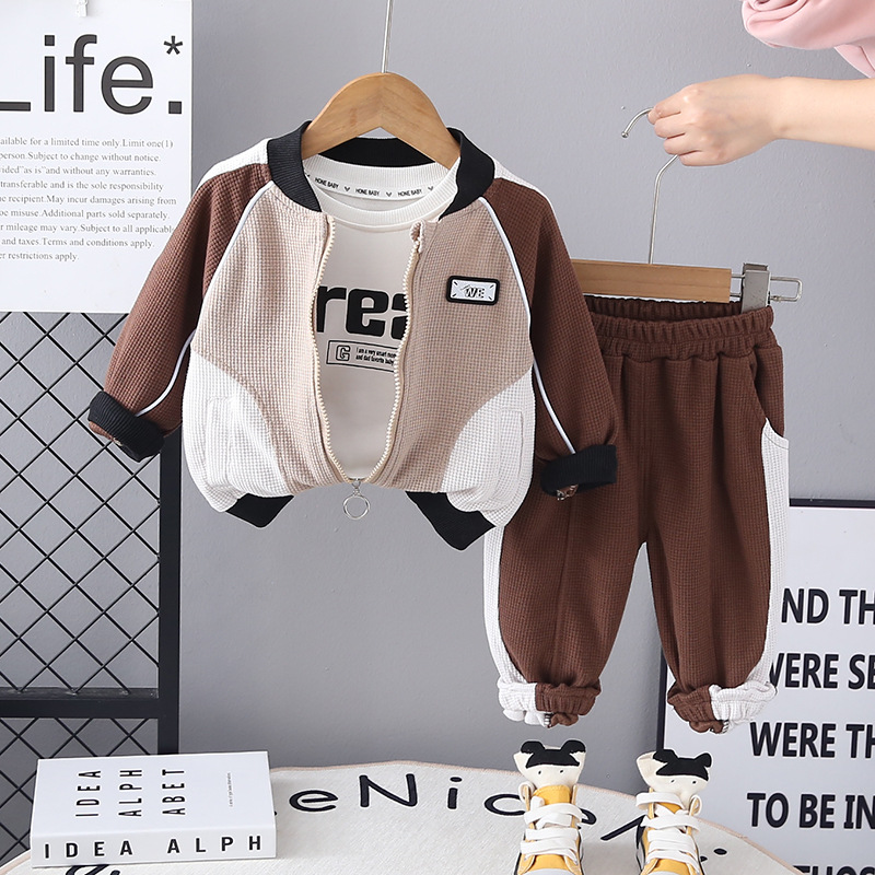 史努比男童春秋套装2025新款宝宝帅气衣服小童春款洋气长袖三件套