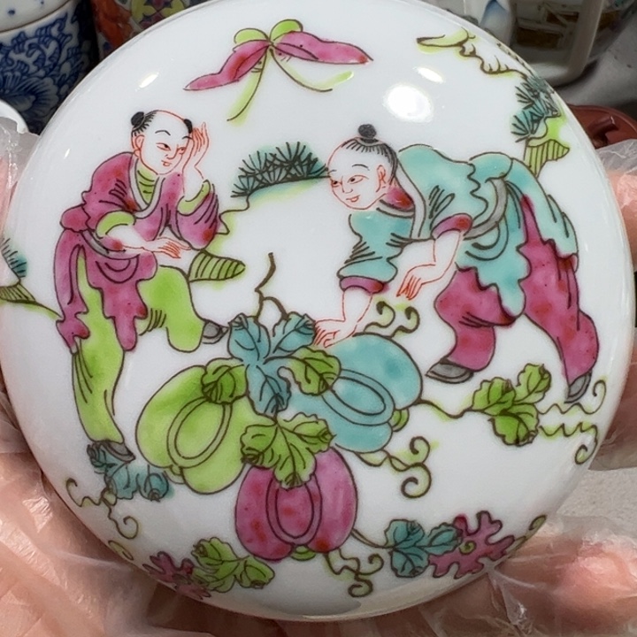景德镇陶瓷一物一拍