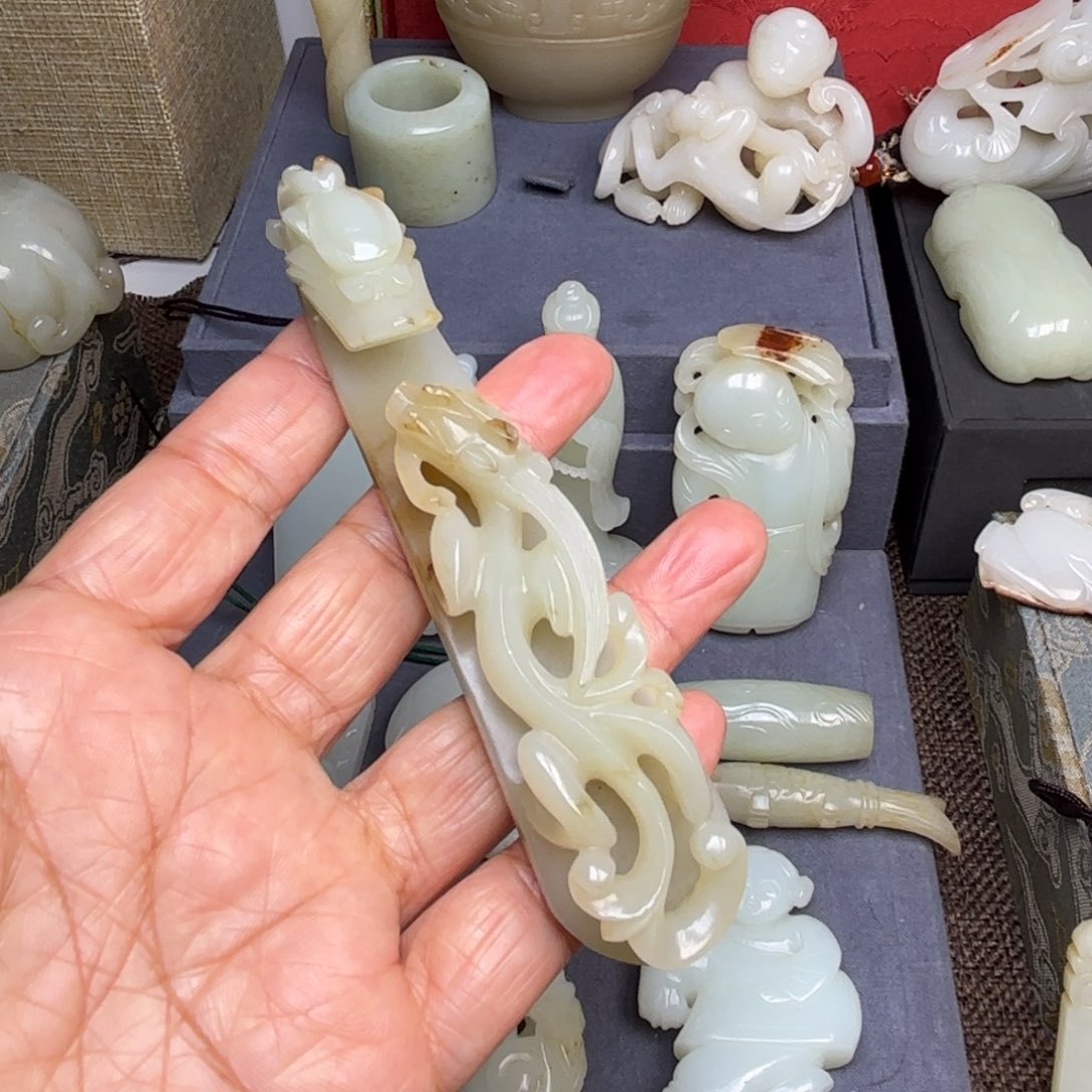和田玉（糖玉）挂件未镶嵌蒲*英