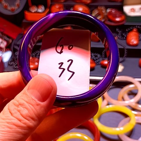 玛瑙/玉髓手镯未镶嵌