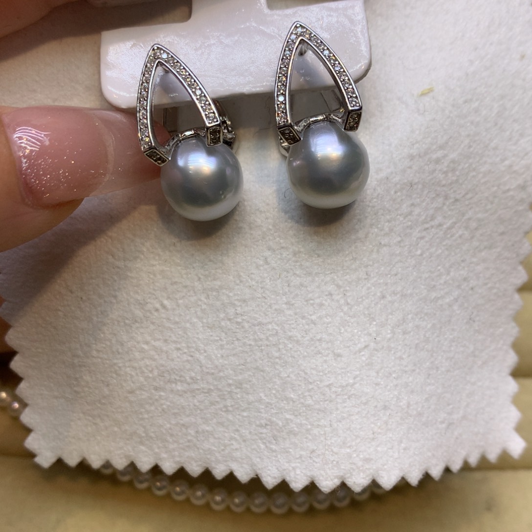 银S925镶嵌耳饰海水珍珠