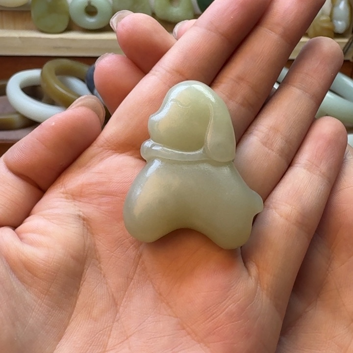 土***渣和田玉未镶嵌颈饰