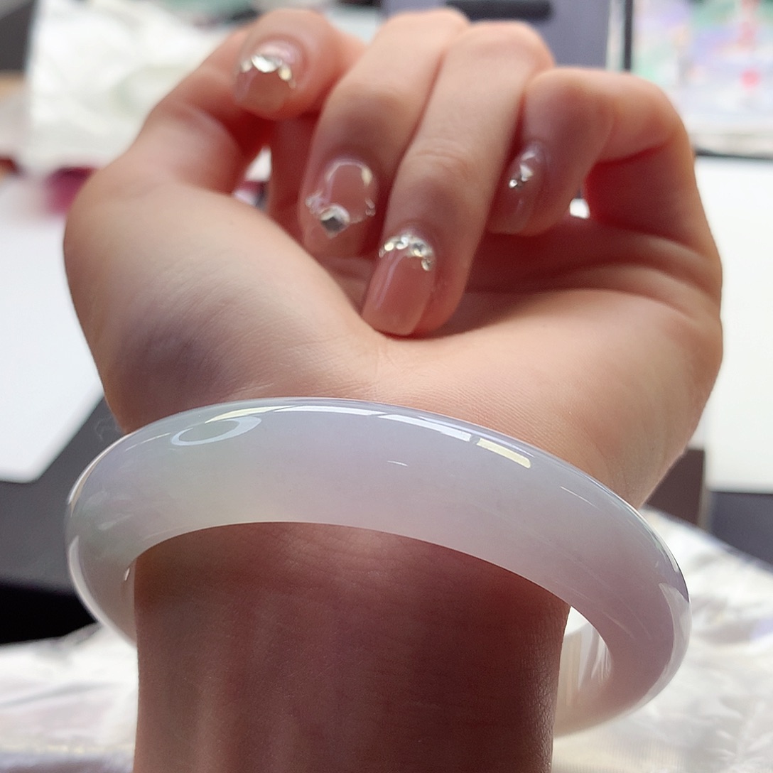 翡翠手镯未镶嵌天然翡翠57-58春彩特色镯o毛孔o颗粒